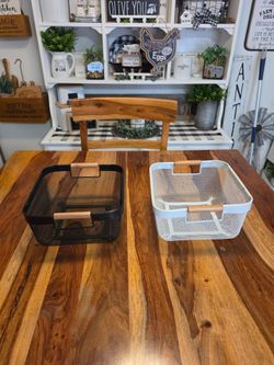 Set of 2 storage baskets