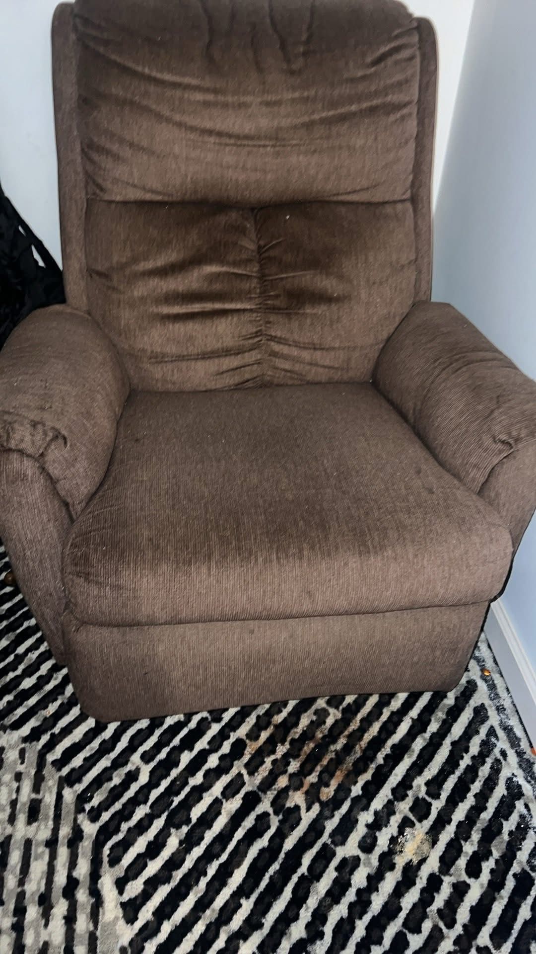 Recliner Chairs