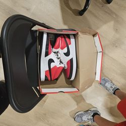 Nike Air Jordan 1 Low SE