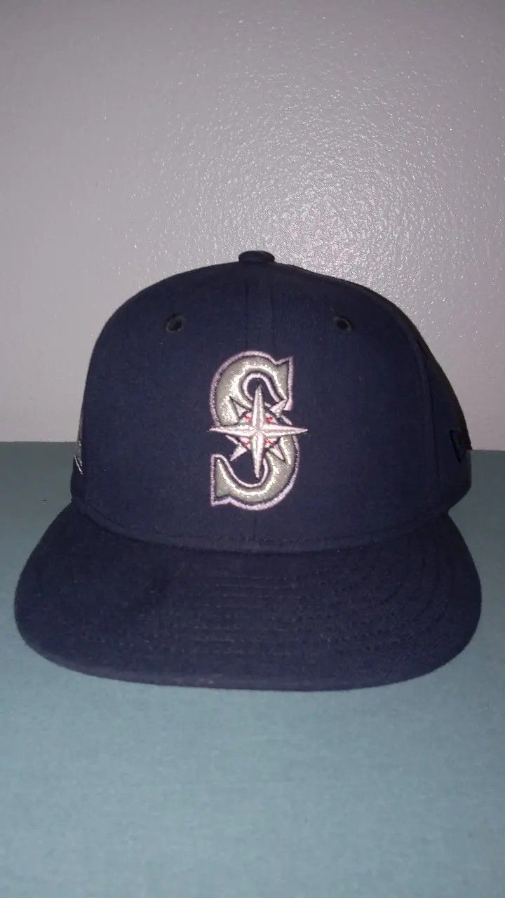 Brand New Navy Blue And Pink Mariners Fitted  Hat 