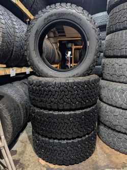 LT305/55R20 Bfgoodrich $650