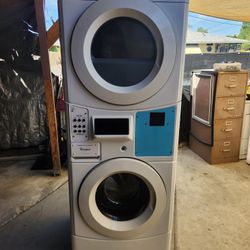 Stackable Whirlpool Washer 