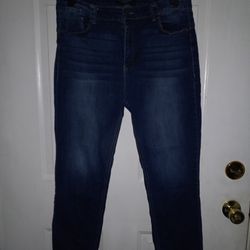 Jr's Jeans Size 17