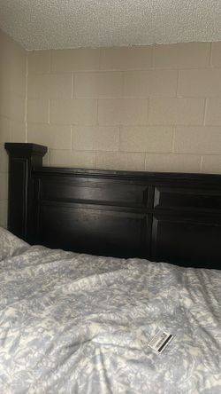Twin size daybed, nightstand, and dresser