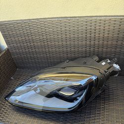 PORSCHE CAYENNE HEADLIGHT LEFT DRIVER 2024 2025 FULL LED 9Y0941085N MATRIX OEM