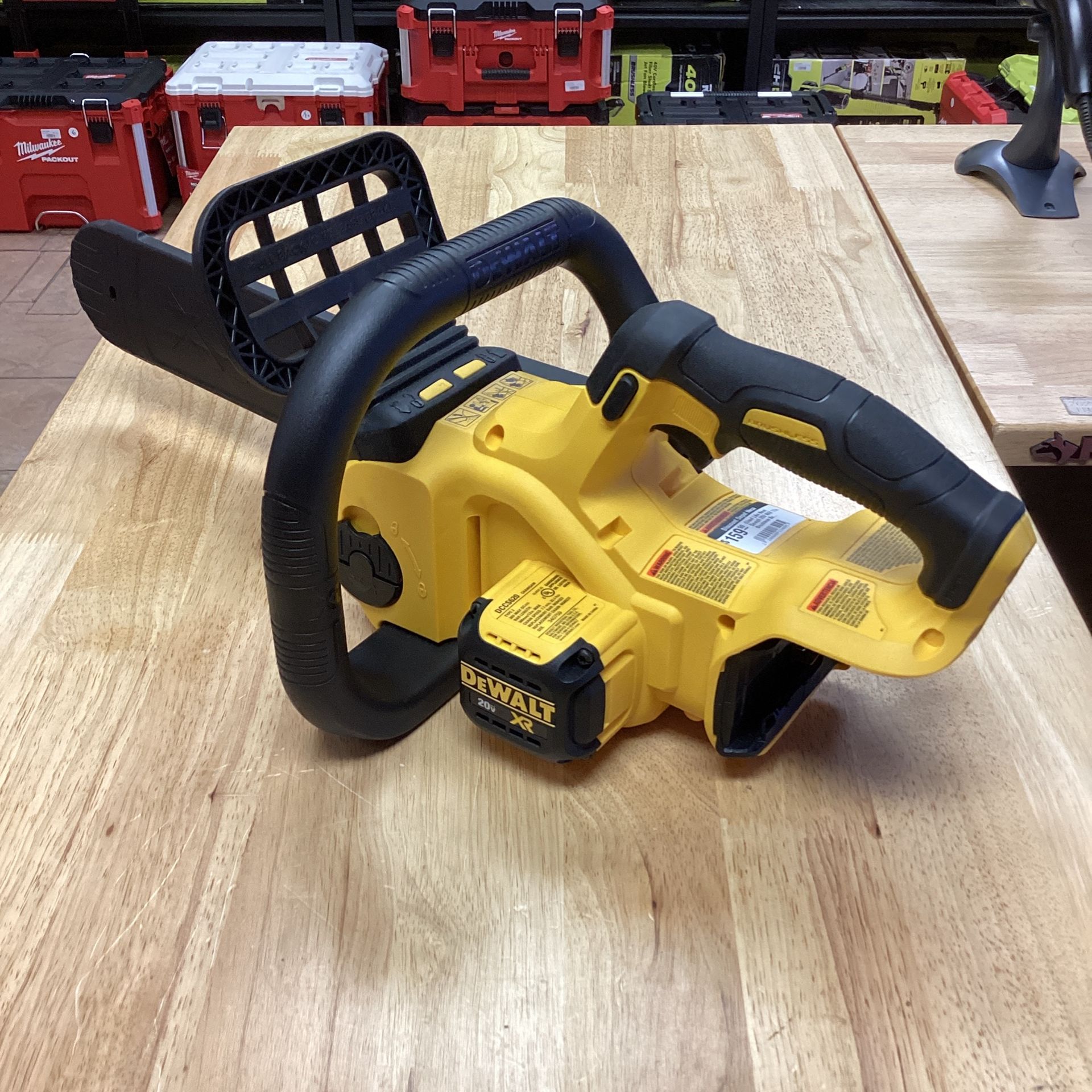  Dewalt 20V MAX 12in. Brushless Battery Powered Chainsaw, Tool Only 