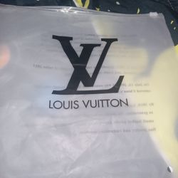 LOUIS VUITTON BEANIE 