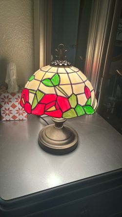 Small touch lamp