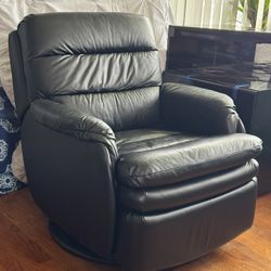 Black Leather Swivel Recliner Chair