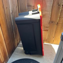 Rolling Craftsman Storage Tote