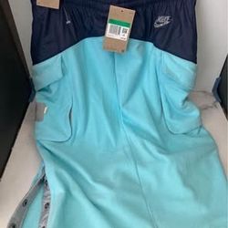 New With Tags Girls Sz 16 Nike Skirt