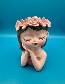 Adorable Small Succulent Planter. New In Box.