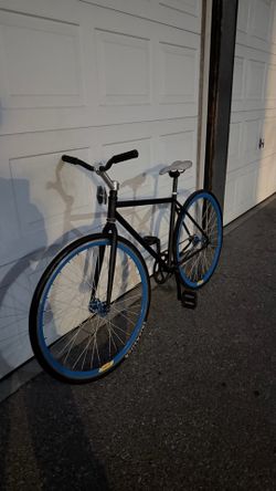 Black fixie