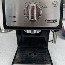 DeLonghi Espresso Coffee Machine