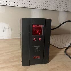 APC back Ups 1500 Xp