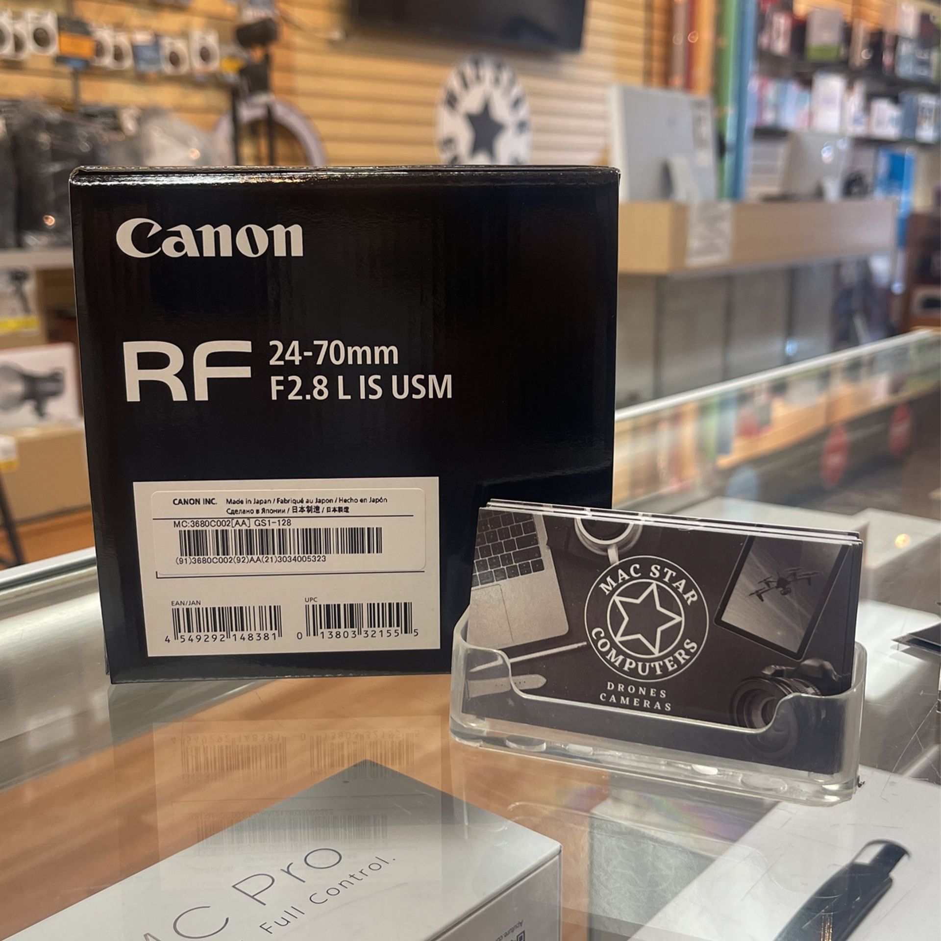 yt Canon RF 24-70mm F2.8
