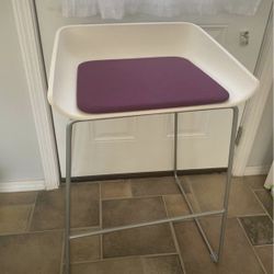 High Chair/Barstool 