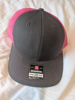 Richardson Black & Pink Trucker Hat Mesh Back Adjustable One Size Men's Solid