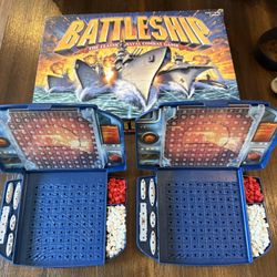 Battleship Game- Like New