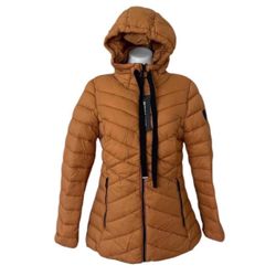 (NWT) Madden Girl Women's Hooded Packable Puffer Jacket, Medium