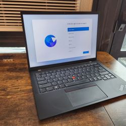 Thinkpad X1 Carbon Gen 9 (Excellent!) (Core i7, 16gb Ram, 1tb SSD)