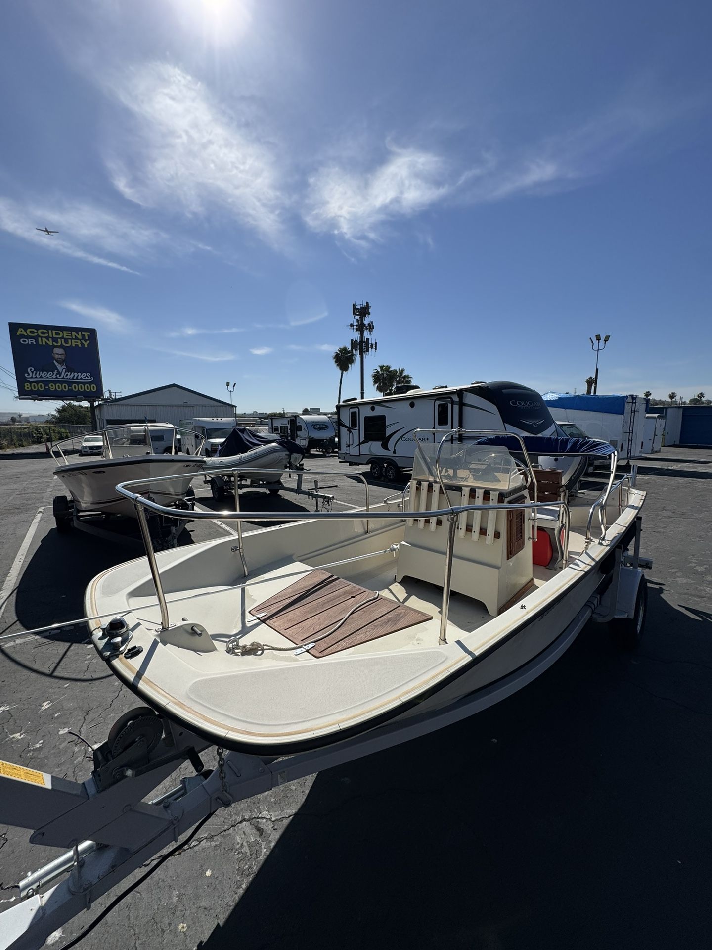 1987 Boston Whaler Montauk 17