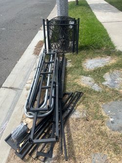 Free metal