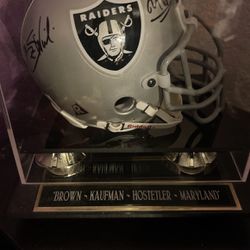 Raiders Helmet Autograph/Raiders Pictures 