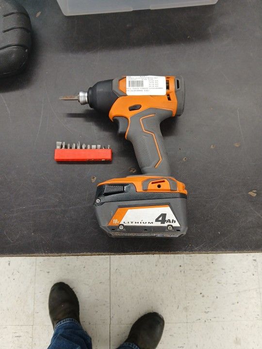 Rigid Model R86002 W One Battery