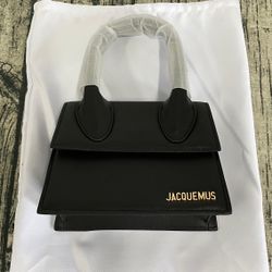 Jacquemus Le Chiquito Medium Bag