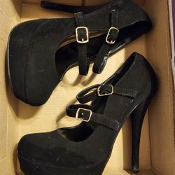 women's high heel shoes size #6 