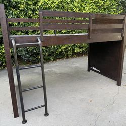 Mid Loft Bed