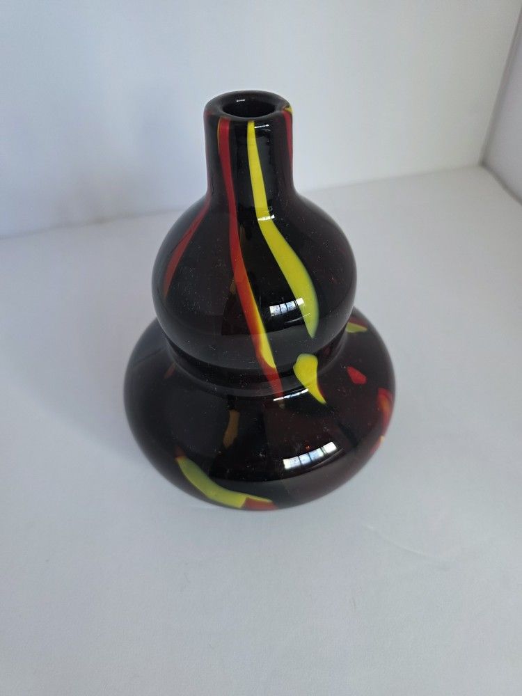 VINTAGE ART DECO SINGLE FLOWER VASE