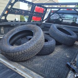 4 Set Of Tires Good year 275/65R18 ( Wrangler)