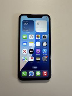 iPhone XR Unlocked 