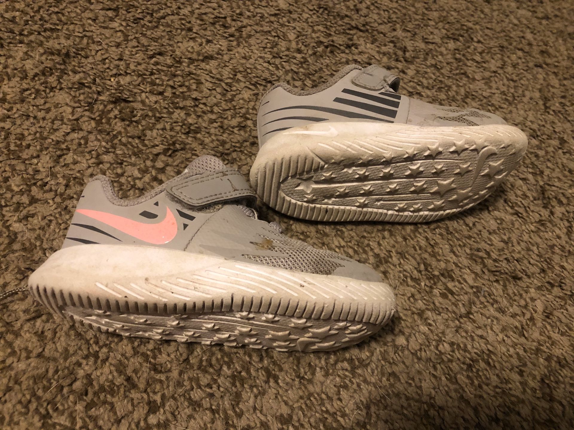 Toddler size 5 tennis shoes