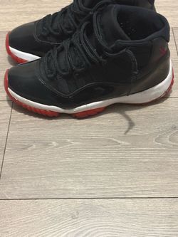 Jordan Retro Bred 11 Size 8.5