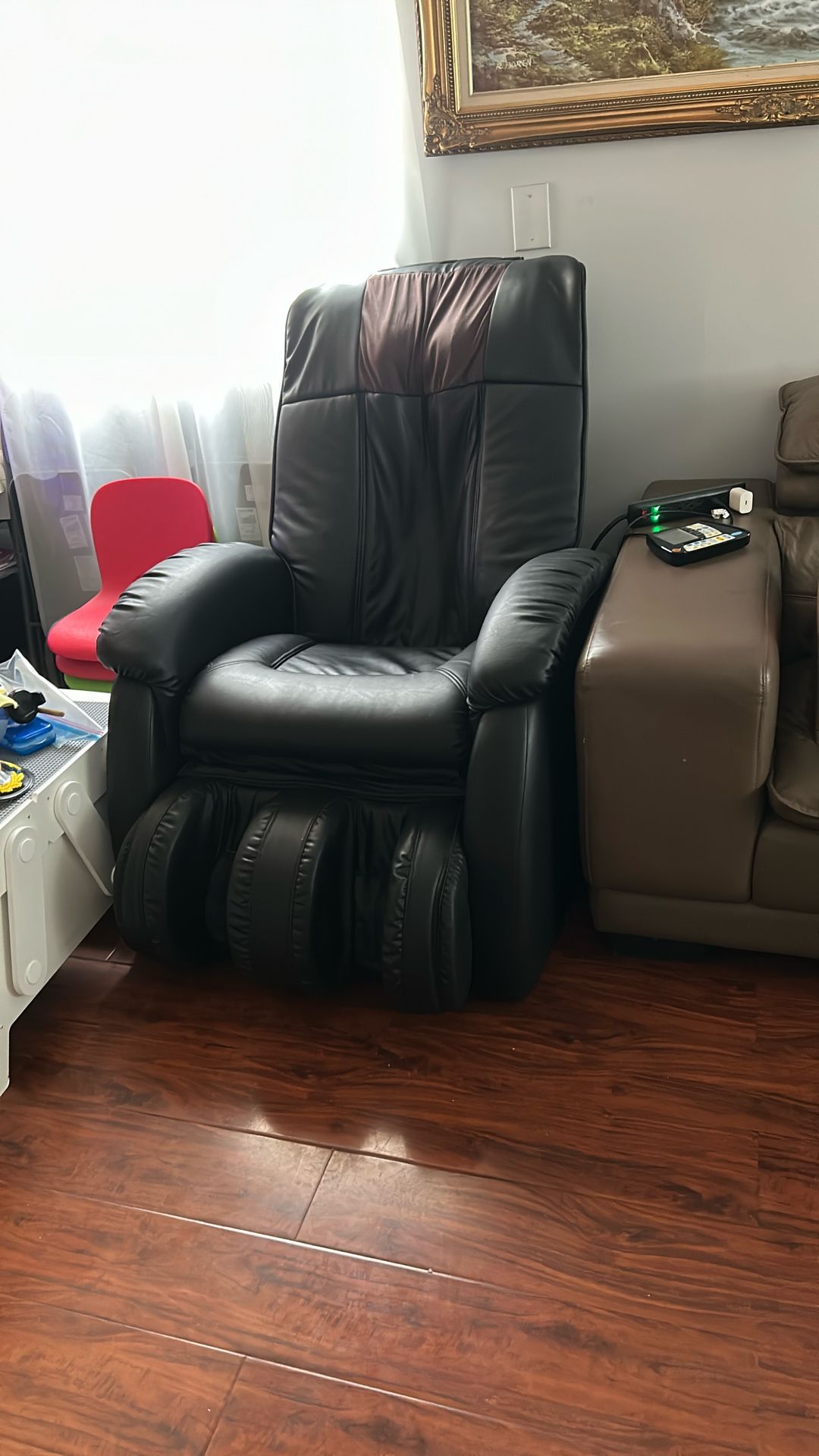 Working Massage Chair