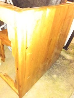 Solid wood end table and coffee table