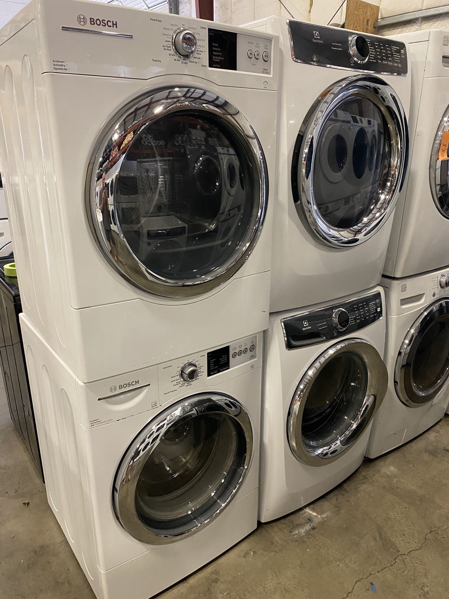BOSCH XL CAPACITY FRONT LOAD WASHER & DRYER SET WARRANTY ATTACHMENTS DELIVERY