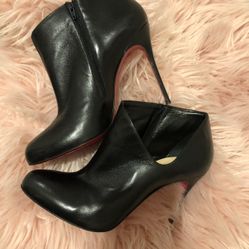 Rare💕Christian Louboutin  3” Stiletto Ankle Bootie Sz 39