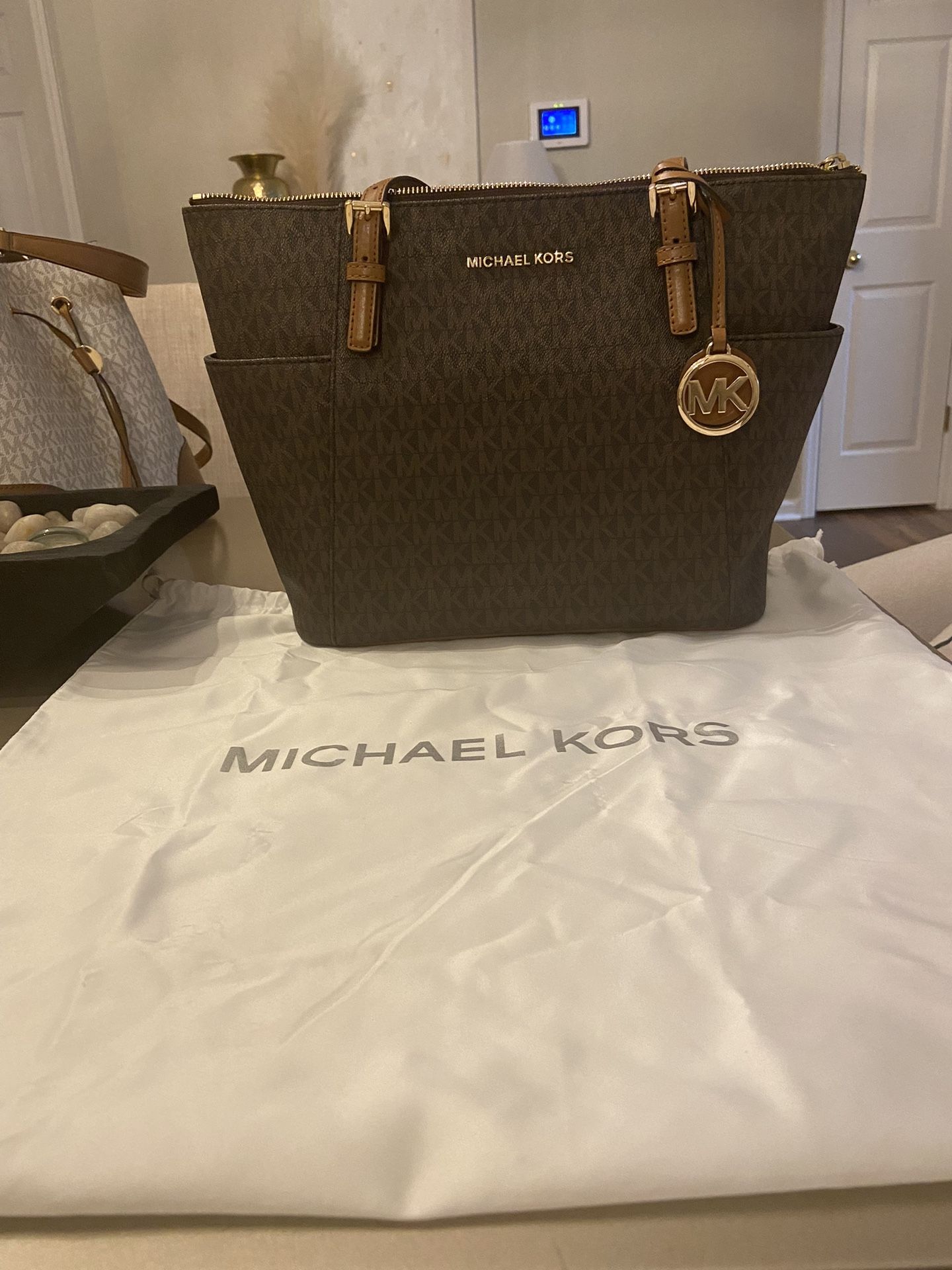 Michael Kors Shoulder Bag