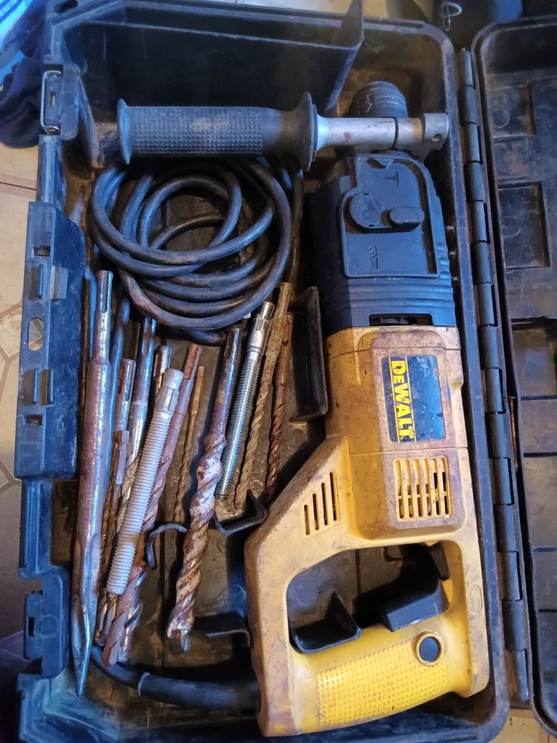 DeWalt Power Drill