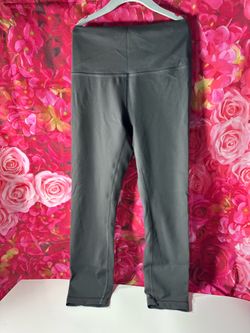 Lululemon grey leggings Size 6