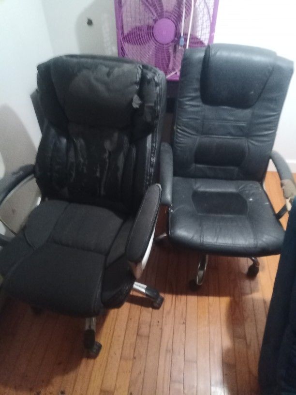 2 Office Chairs