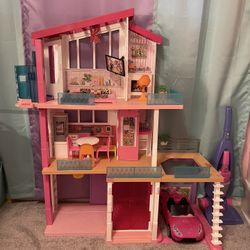 Dollhouse Mansion 