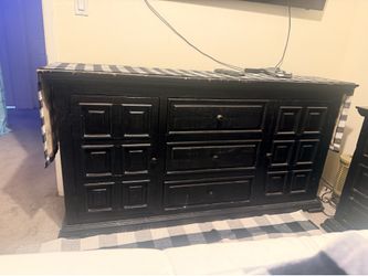 Black solid wood dresser