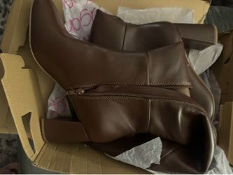 Brown boots size 11