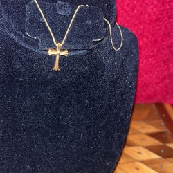 Au 750 18 K Real Gold Neackleas 18 K Cross Charm  