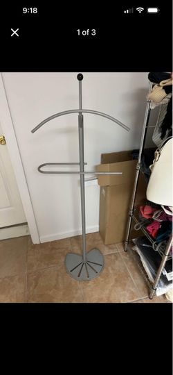 Freestanding Metal Valet Stand